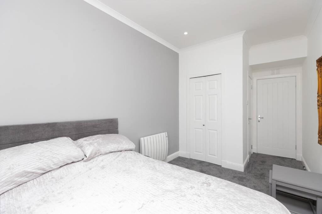 City Centre 2 Bedroom Flat Perth Exterior photo